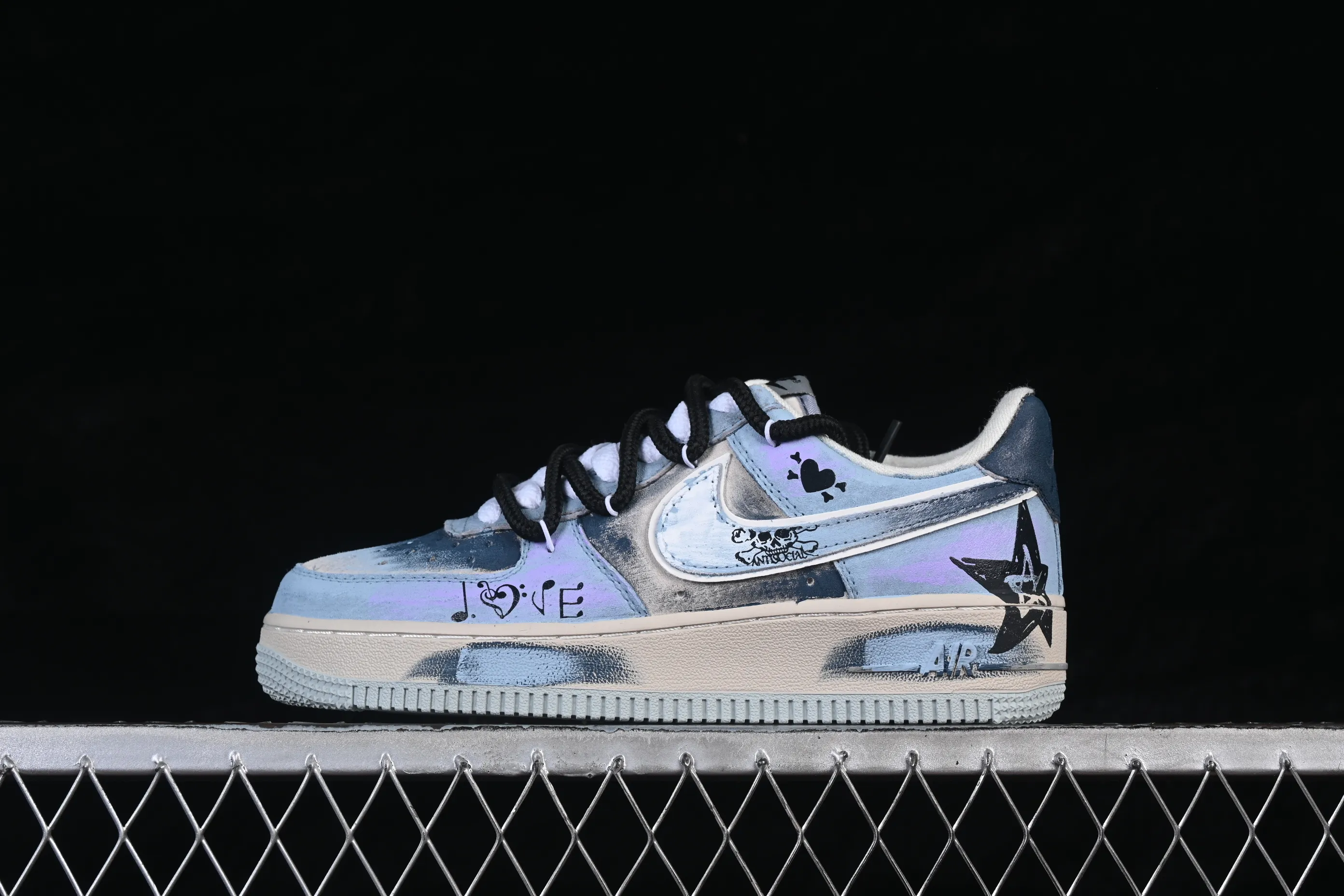 All categories Nk Air Force 1 Air Force series Nk Air Force 1 Low Air Force low-top Nike Air Force 1'07 Low "Midnight Starburst" Hand-painted graffiti Dark Night Starburst Air Force 1 low-top casual sneakers ZB2121-120
